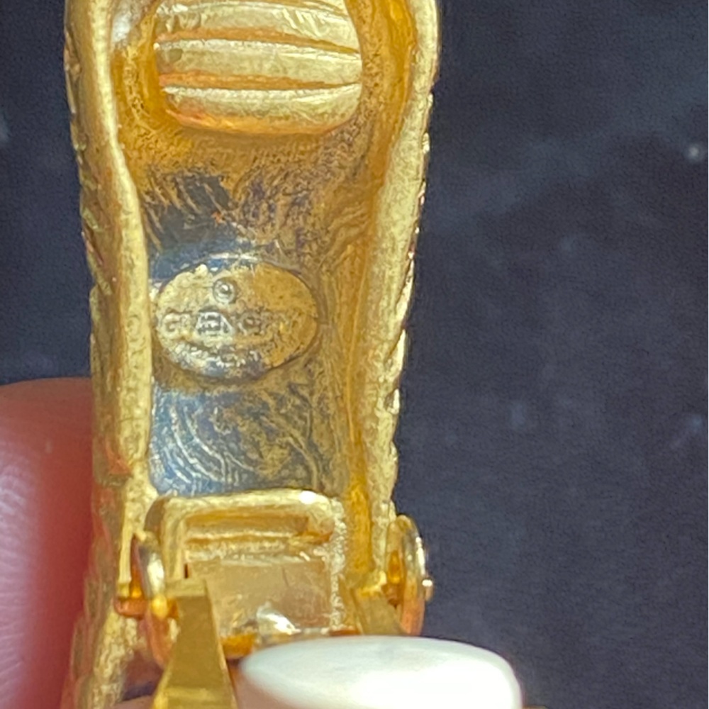 GORGEOUS AUTHENTIC GIVENCHY PARIS LONG HAMMERED EARRINGS - Picture 7 of 12